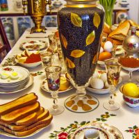 The Role of Caviar in Traditional Russian Cuisine